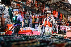 BIB: 
                            <button type="button" onclick="openModal(25553446)" class="btn btn-primary btn-sm float-right btn-popup" data-toggle="modal" data-target=".modal-high-quality">
                        <i class="fas fa-shopping-cart"></i> Add to Cart
                    </button>
                                            <button type="button" onclick="isThisMe(25553446, true)" class="btn btn-success btn-sm float-right btn-popup btn-isme hidden" data-toggle="tooltip" data-placement="bottom" title="นี่คือรูปของคุณใช่ไหม คลิกที่นี่เพื่อเอาเข้าอัลบั้ม">
                        <i class="fas fa-plus"></i> Add to album
                    </button>
                    <button type="button" onclick="isThisMe(25553446, false)" class="btn btn-warning btn-sm float-right btn-popup btn-isnotme hidden">
                        <i class="fas fa-ban"></i> Remove from album
                    </button>